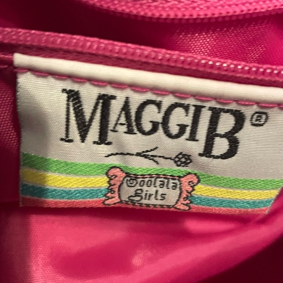 Yellow MaggiB golf purse. - Picture 3 of 5